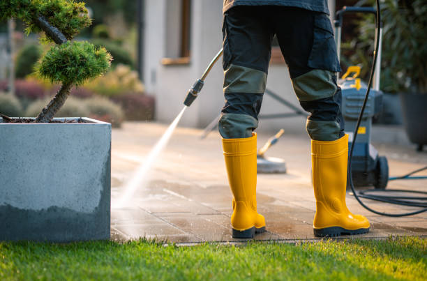 Why Choose Our Certified Pressure Washing Experts for Your Project Needs in Kendall West, FL?